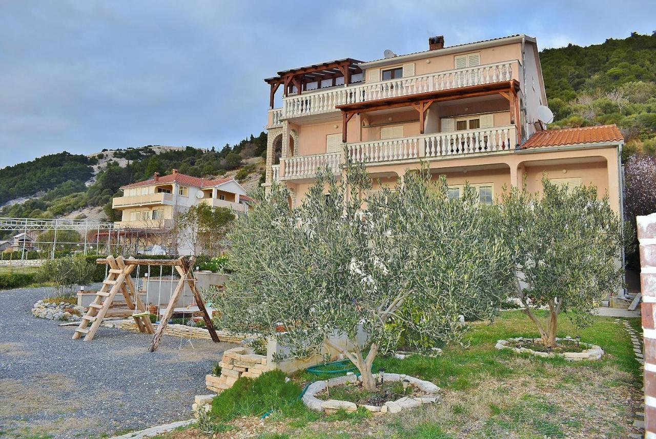 Mundanije Apartments Panorama View Zeljko Scerbe מראה חיצוני תמונה