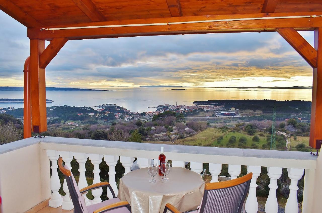 Mundanije Apartments Panorama View Zeljko Scerbe מראה חיצוני תמונה