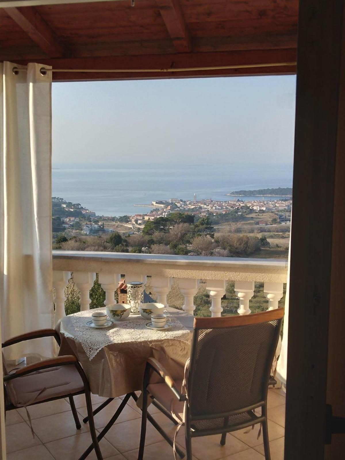 Mundanije Apartments Panorama View Zeljko Scerbe מראה חיצוני תמונה