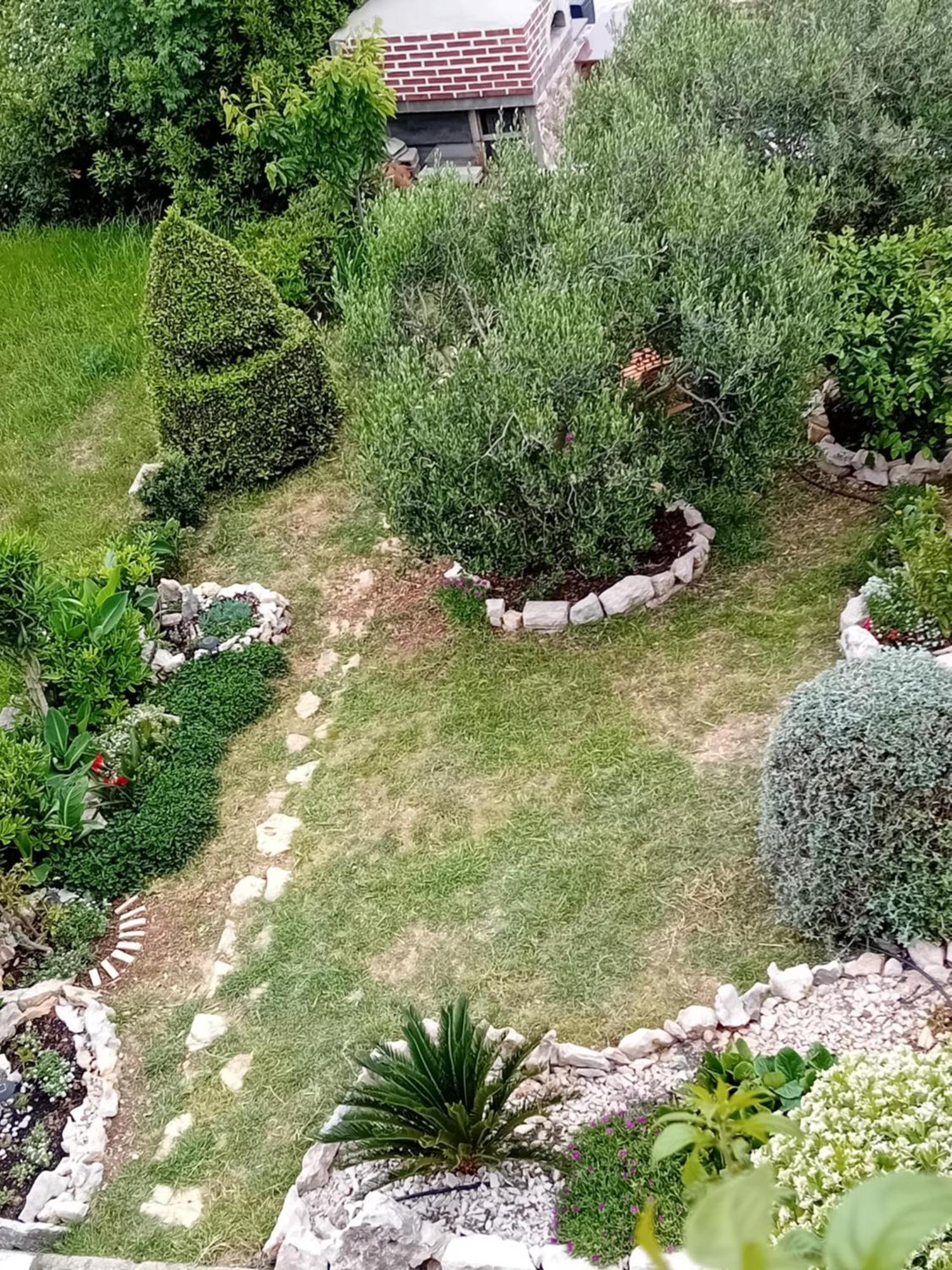 Mundanije Apartments Panorama View Zeljko Scerbe מראה חיצוני תמונה